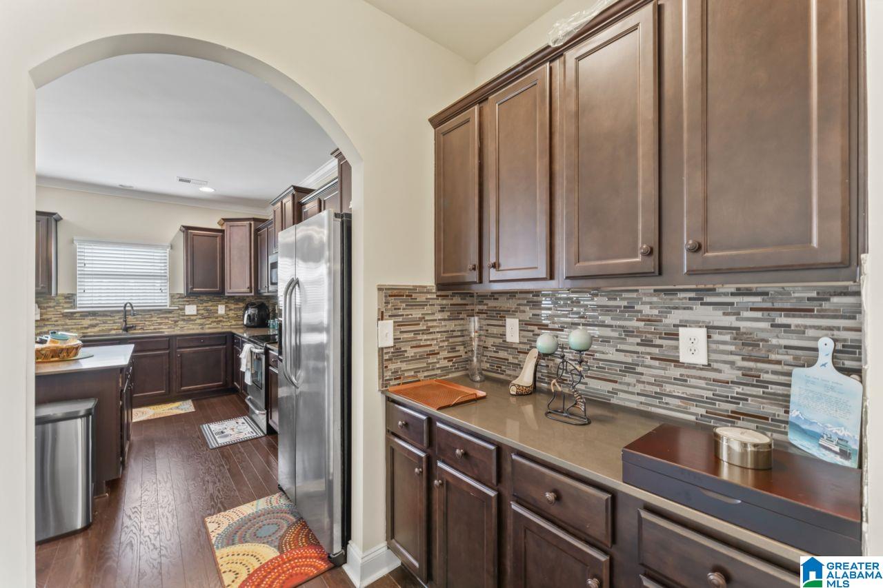 1076 SEMINOLE PLACE