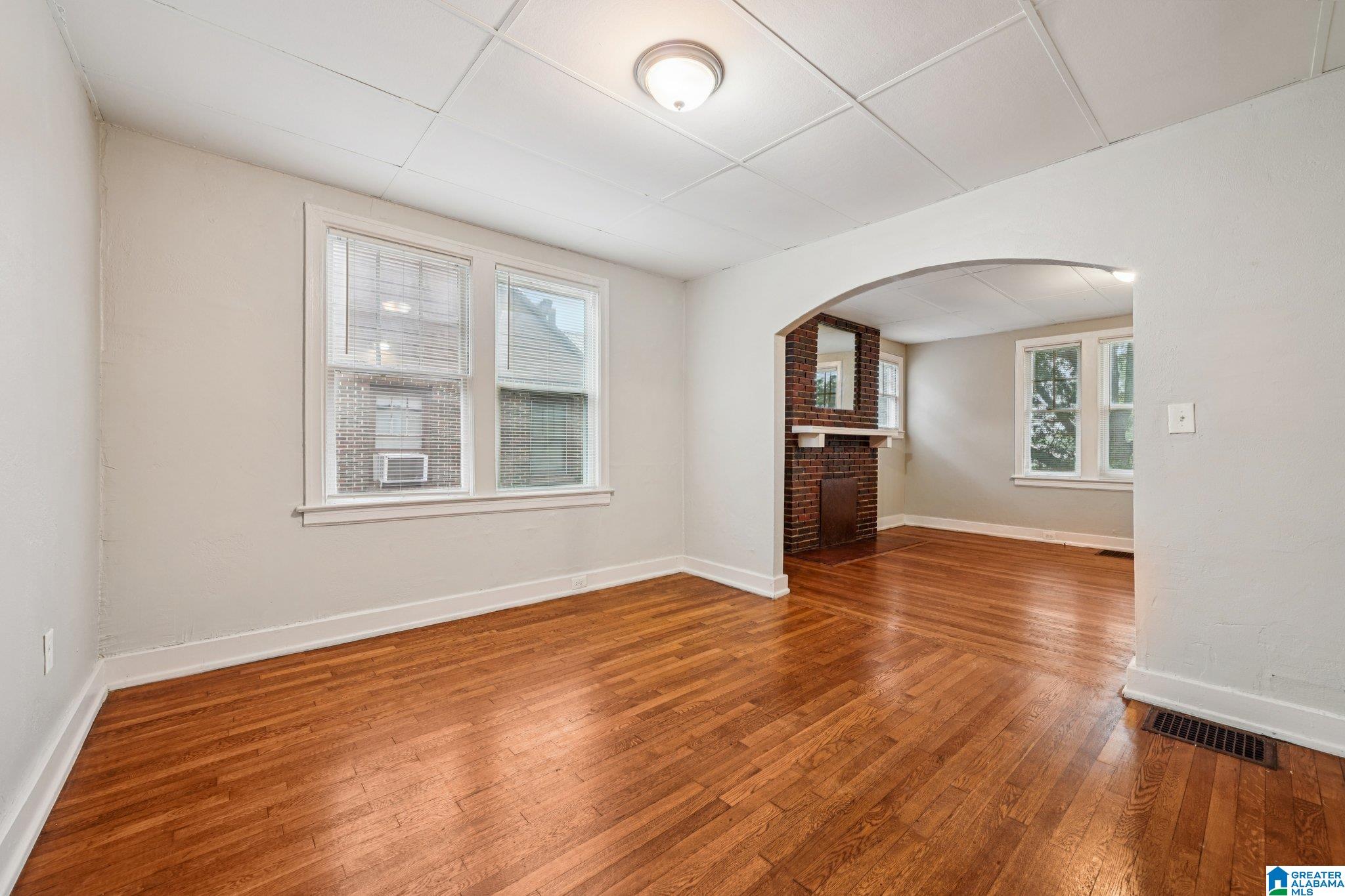 1337 44TH STREET