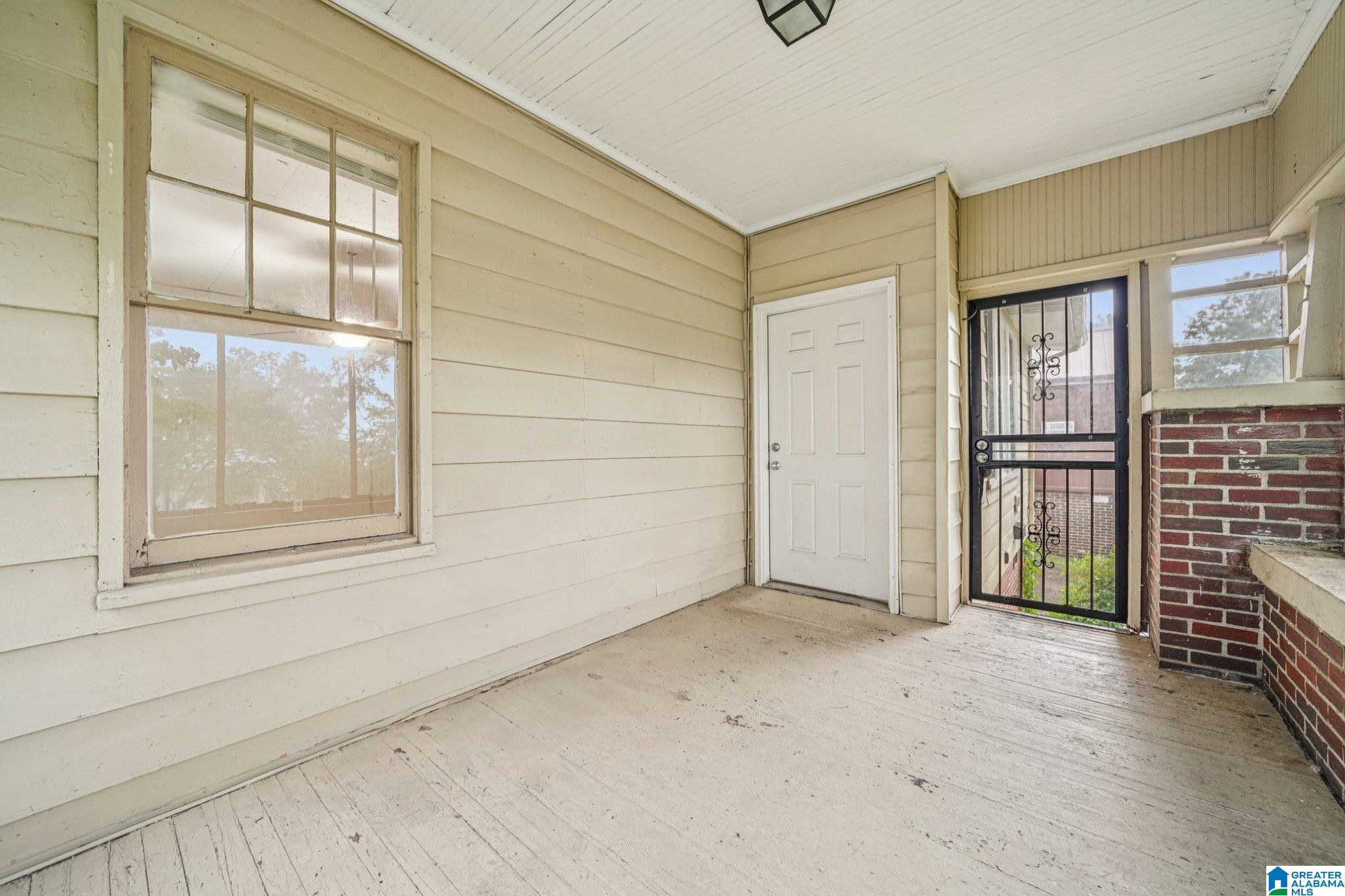 1337 44TH STREET