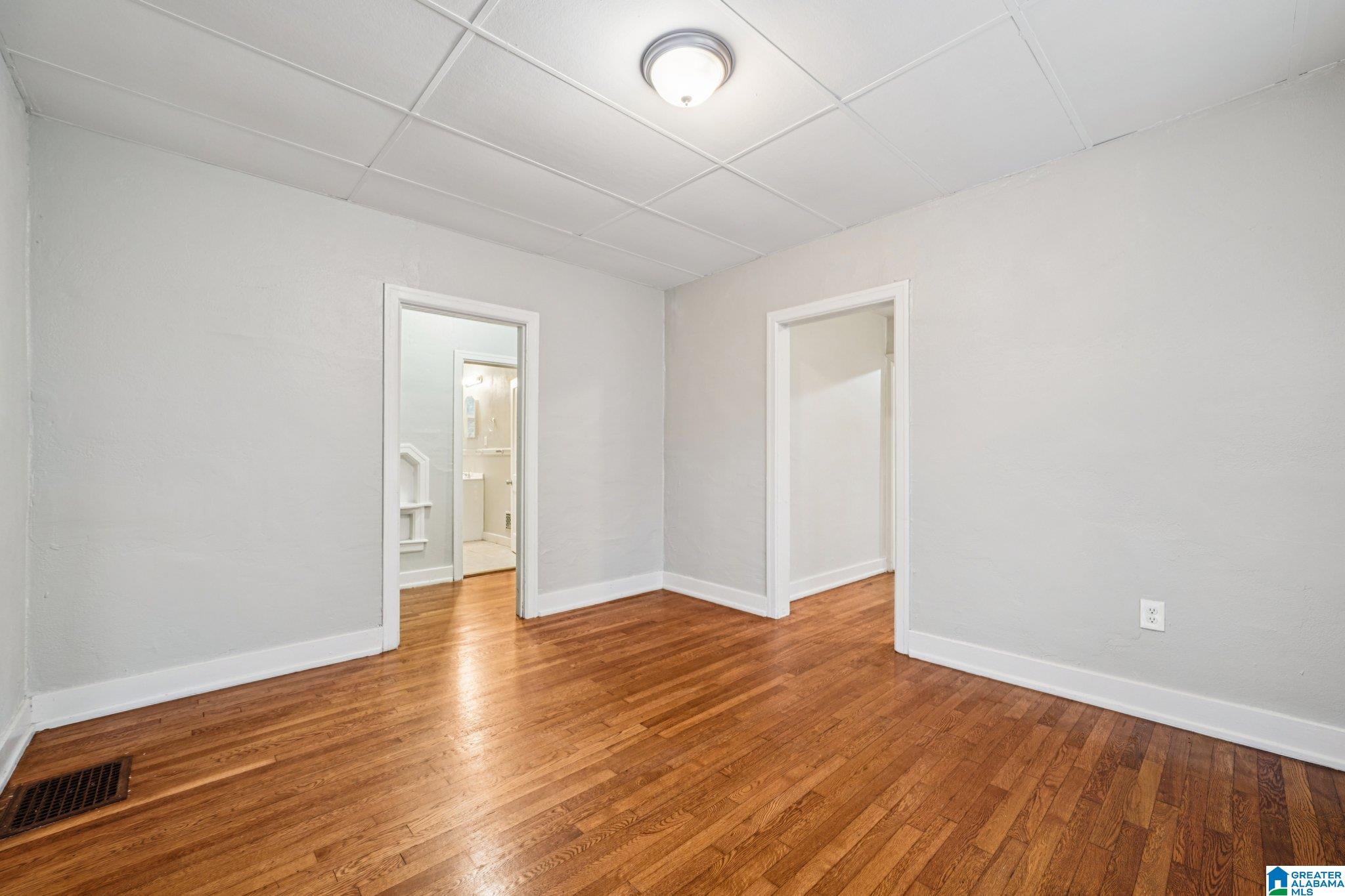 1337 44TH STREET