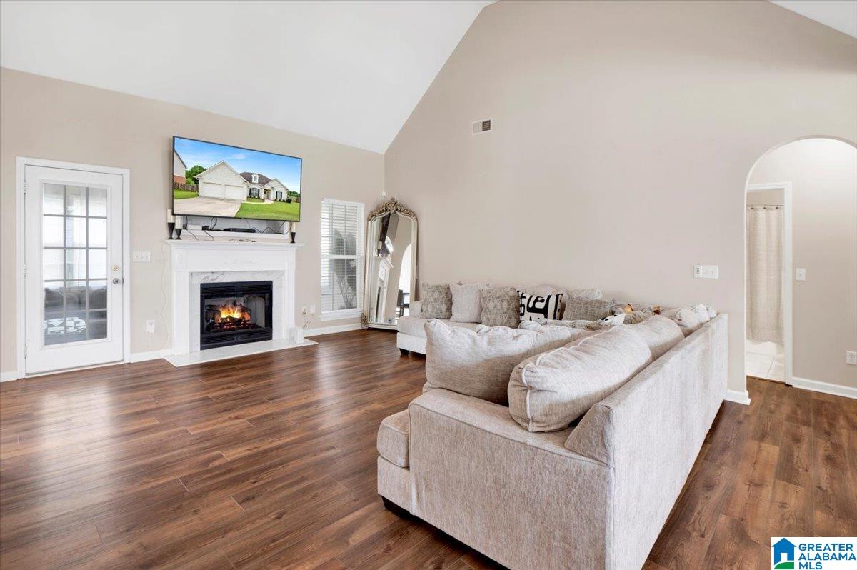 327 WATERFORD COVE TRAIL