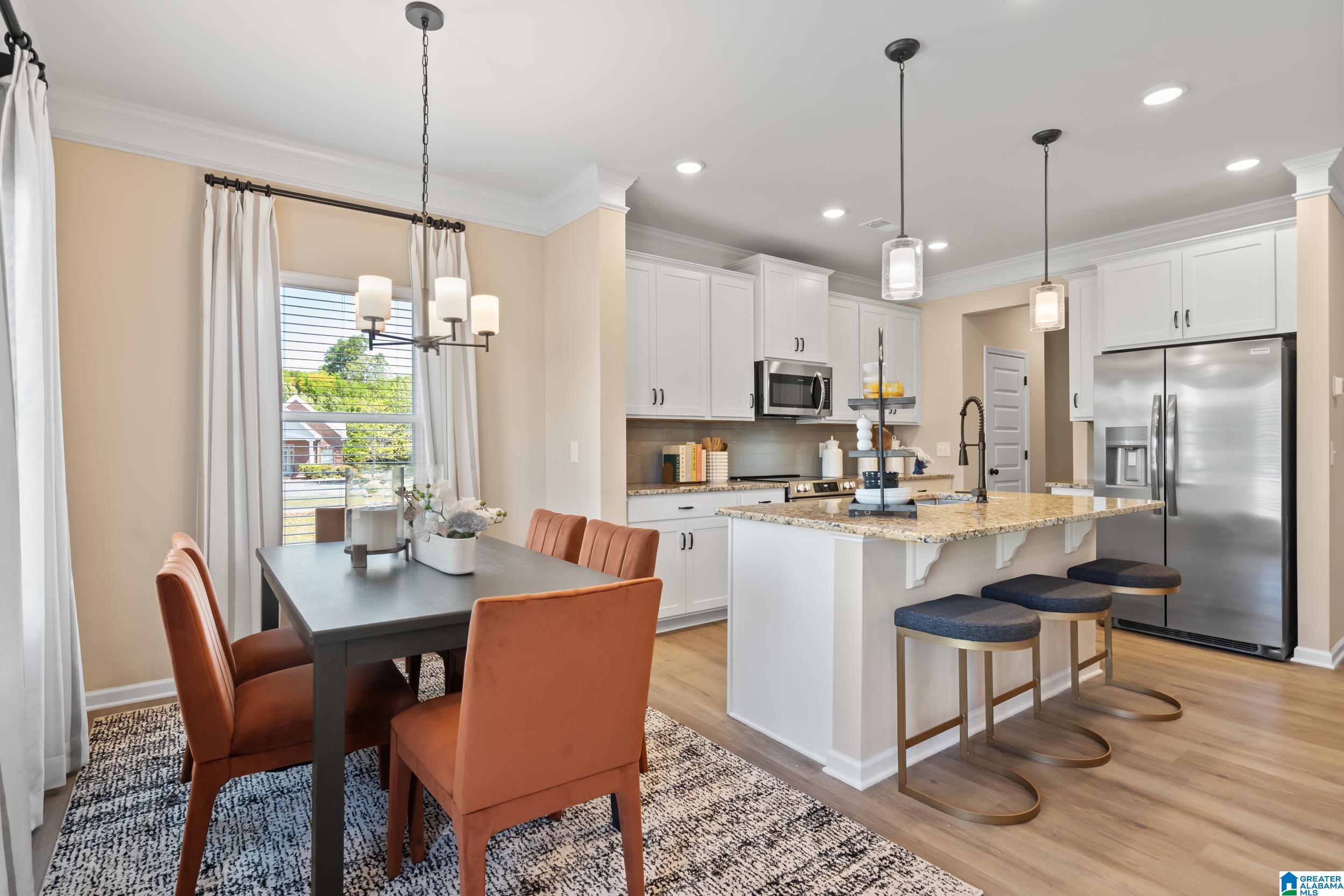 4559 VILLAGE SPRINGS SQUARE 11