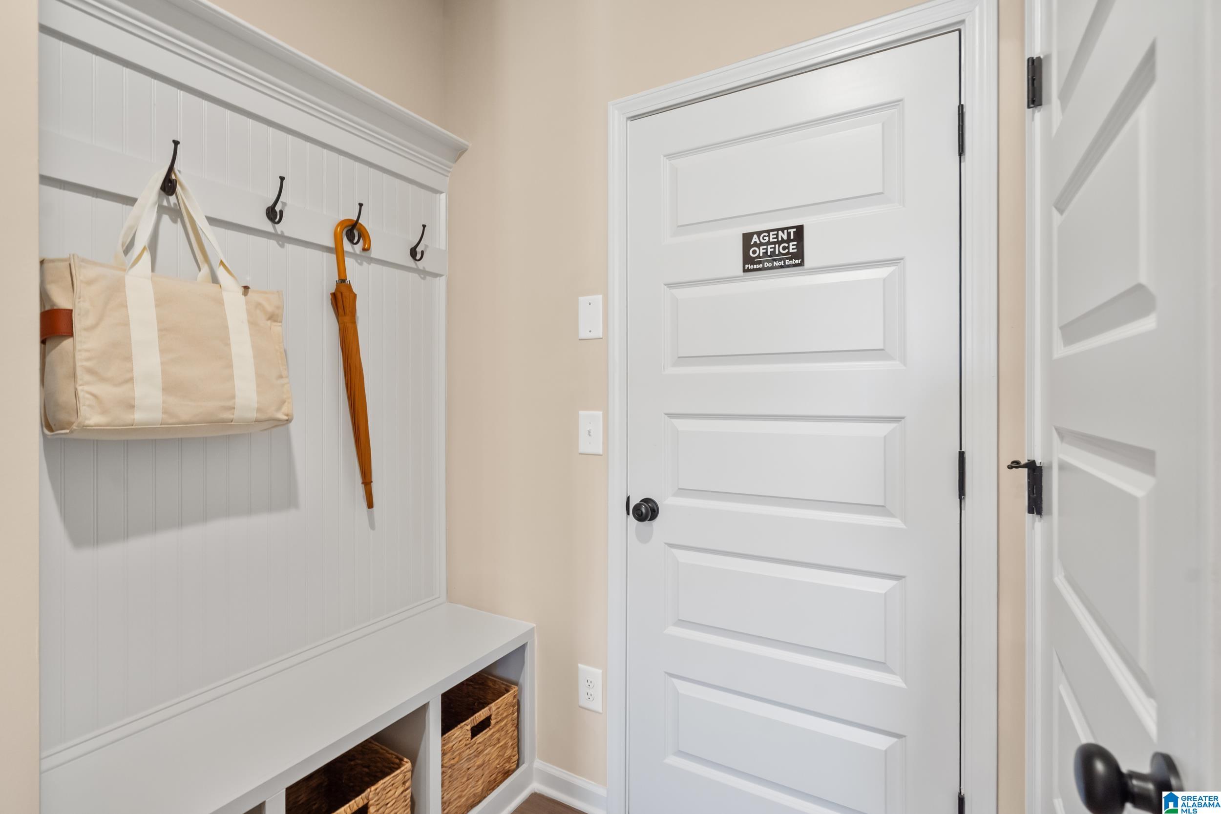 4559 VILLAGE SPRINGS SQUARE 11
