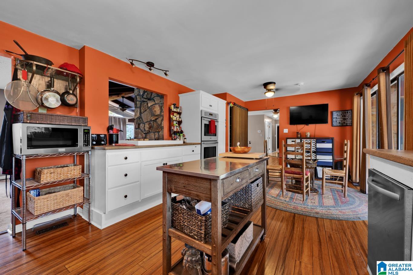 1235 DAVENPORT CIRCLE