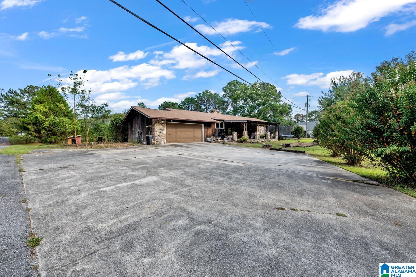 1235 DAVENPORT CIRCLE