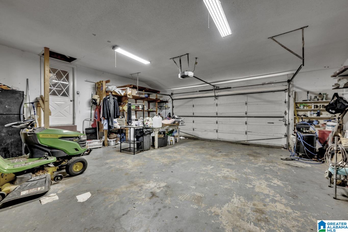 1235 DAVENPORT CIRCLE