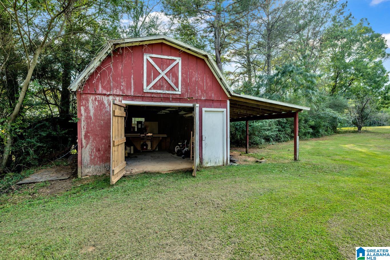 1235 DAVENPORT CIRCLE