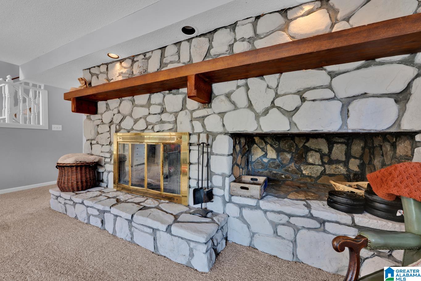 1235 DAVENPORT CIRCLE