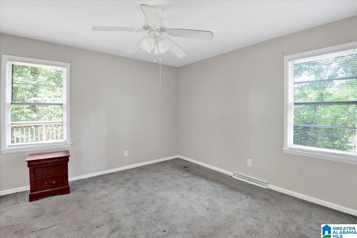 948 RIDGEWOOD CIRCLE