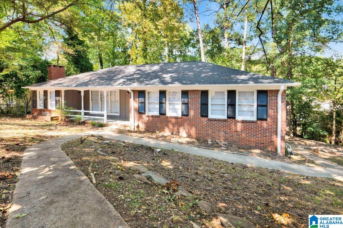 948 RIDGEWOOD CIRCLE