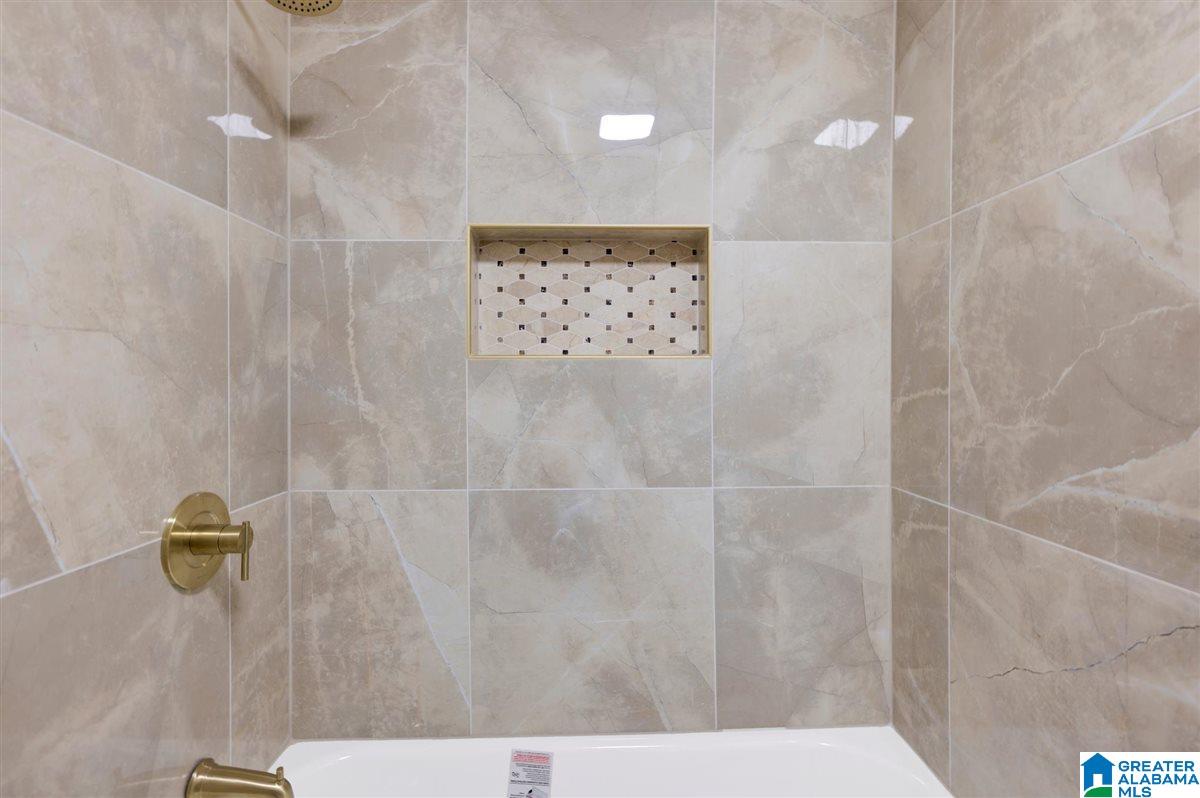 3012 WORTHINGTON PLACE