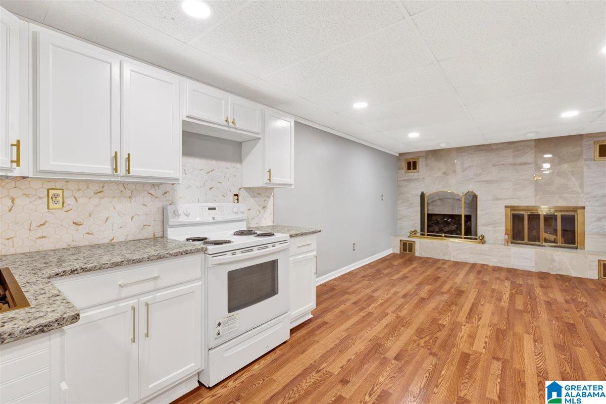 3012 WORTHINGTON PLACE