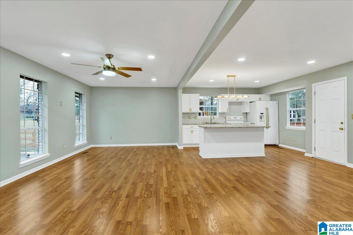 3012 WORTHINGTON PLACE