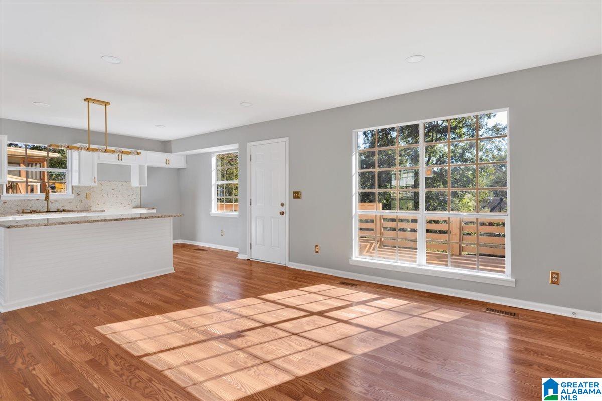 3012 WORTHINGTON PLACE