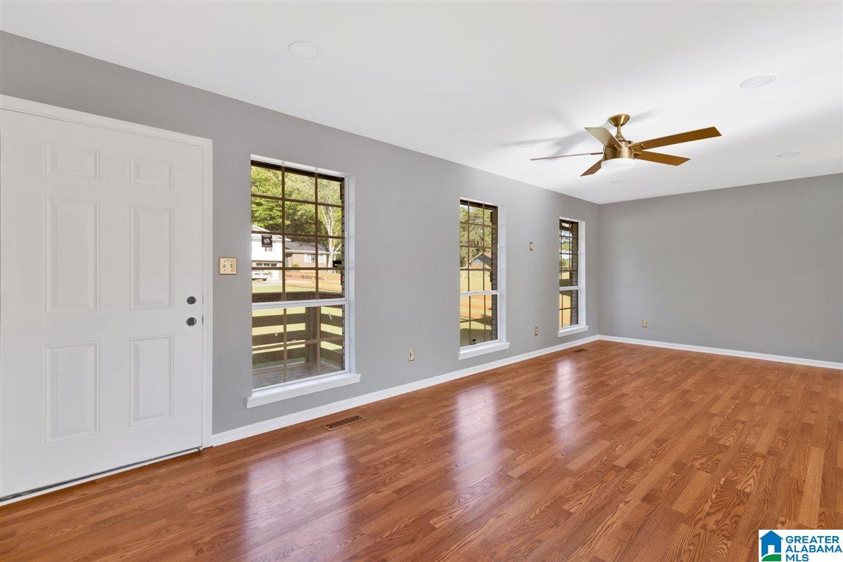 3012 WORTHINGTON PLACE