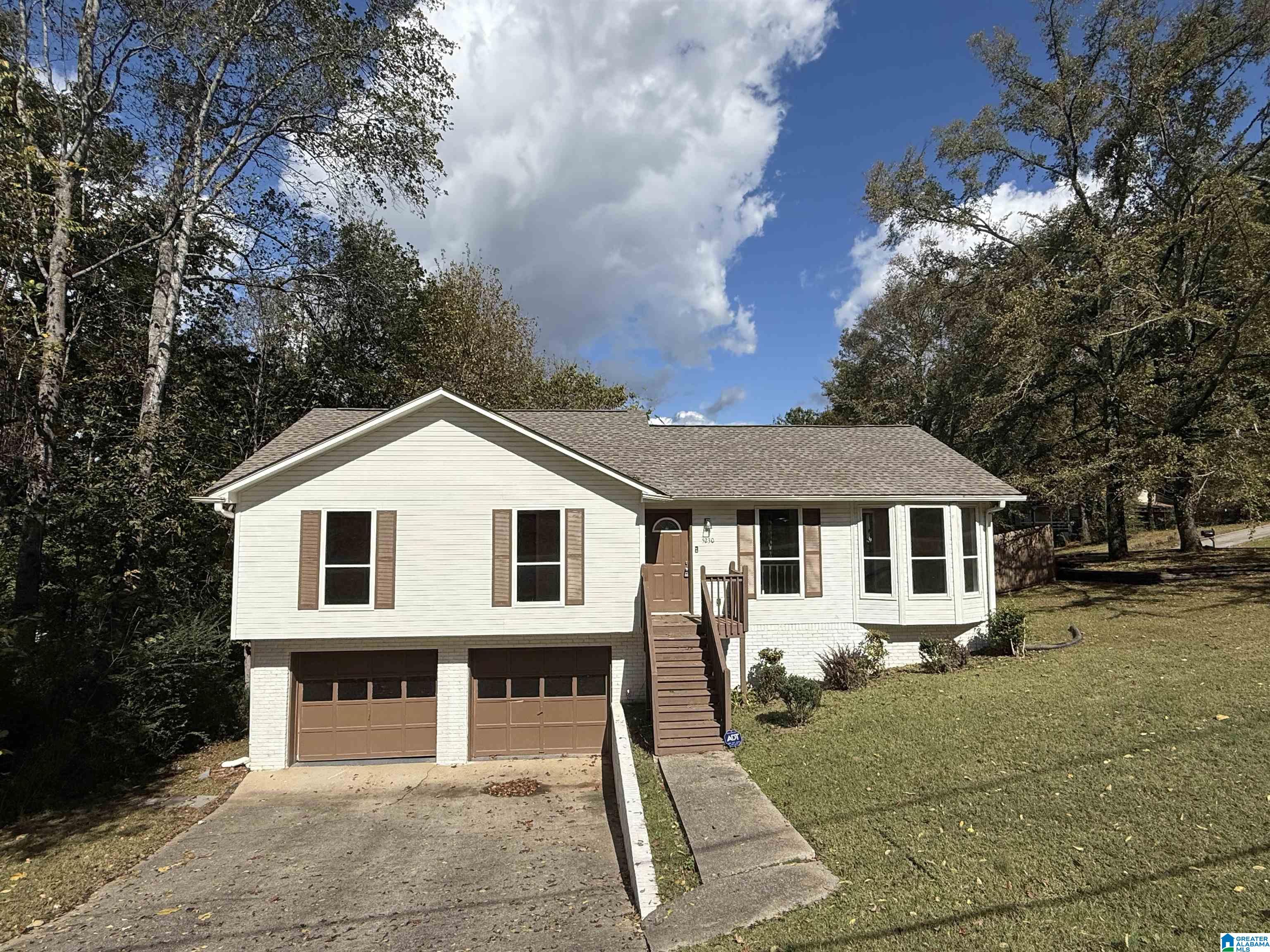 5230 WILLOW RIDGE DRIVE