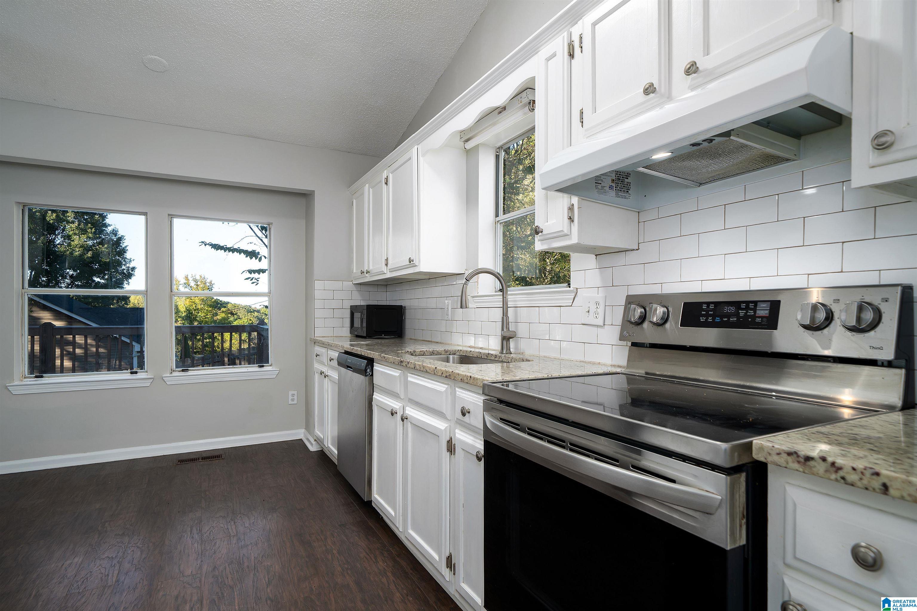 5230 WILLOW RIDGE DRIVE