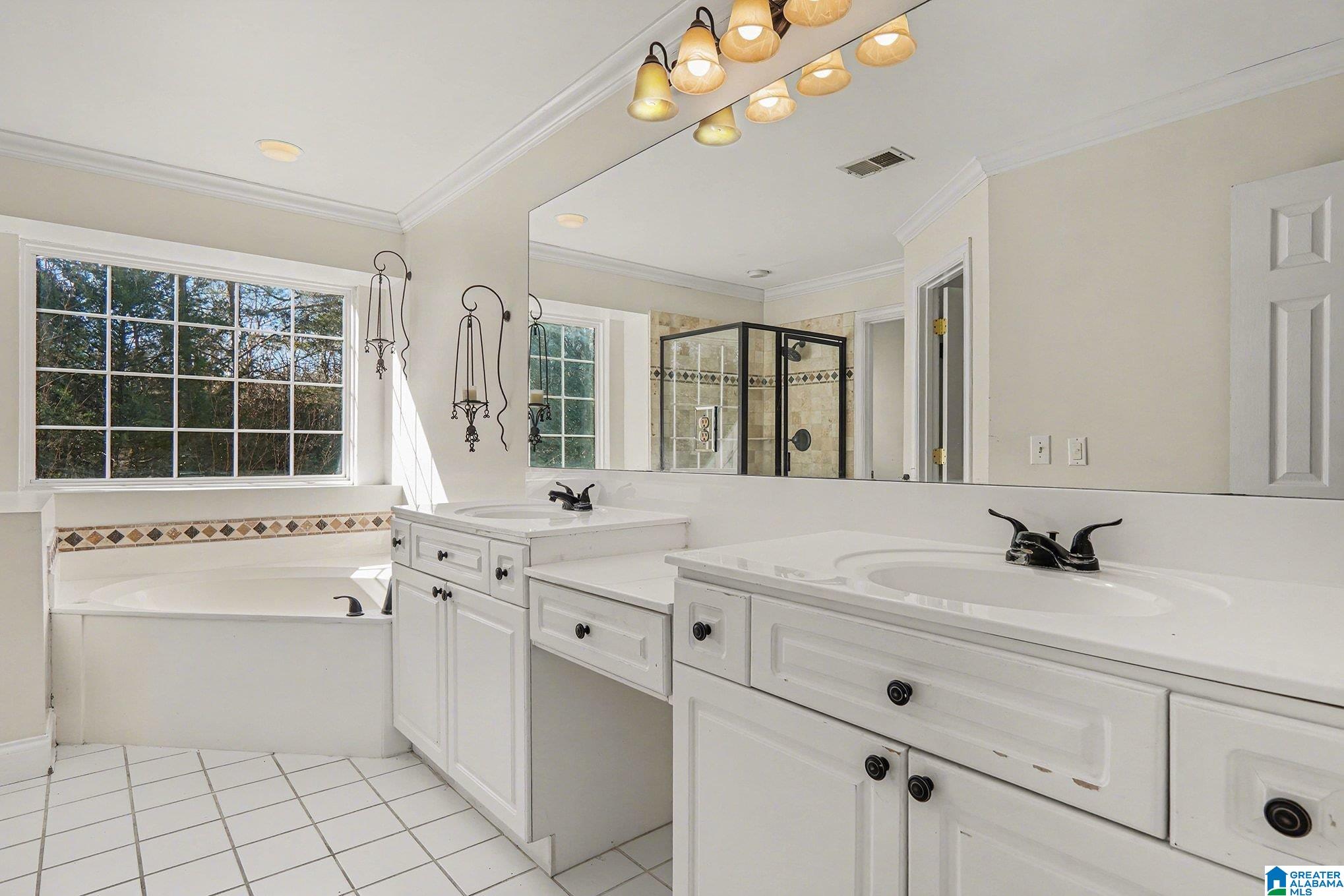 4954 KEITH DRIVE
