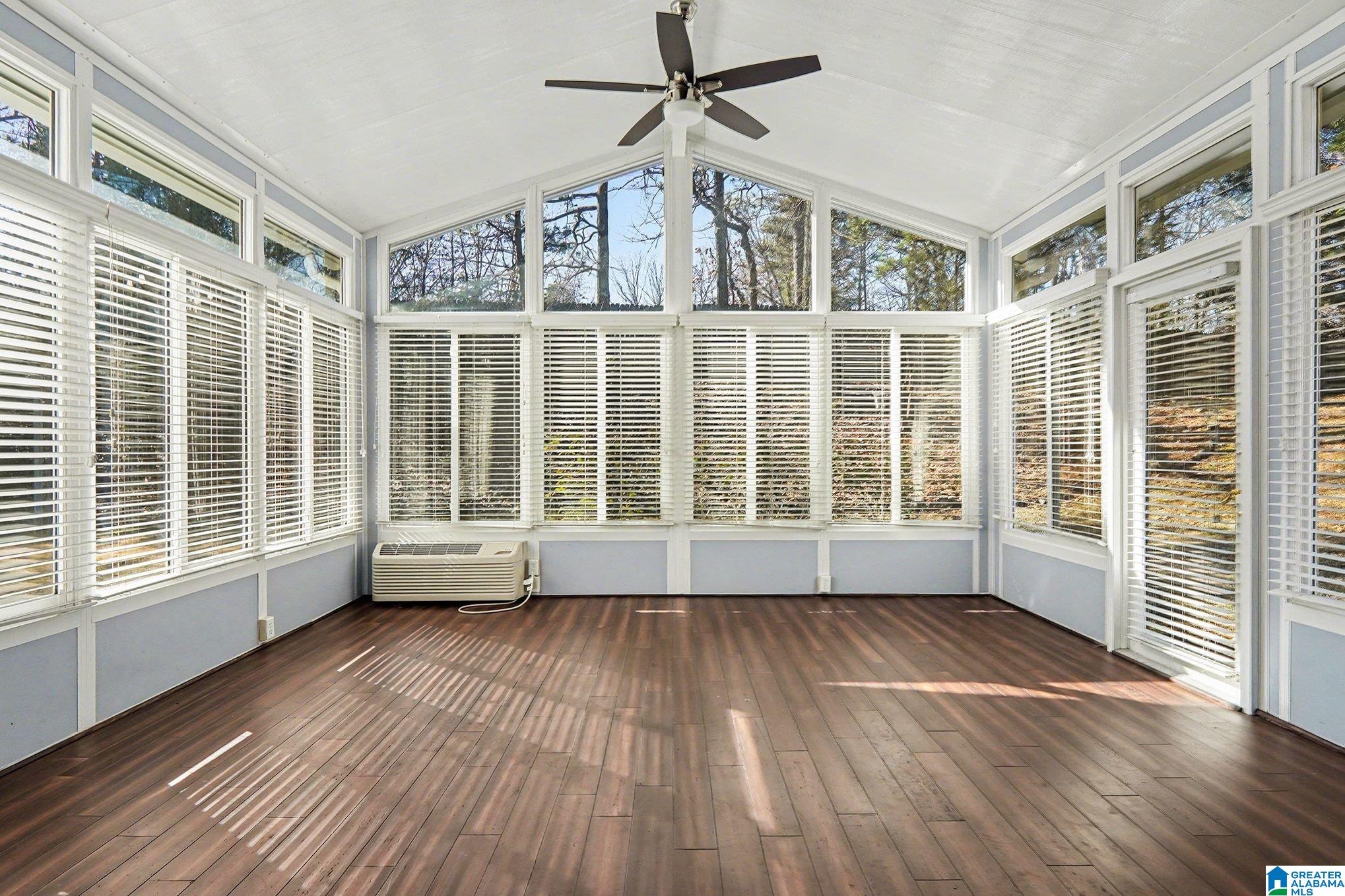 4954 KEITH DRIVE
