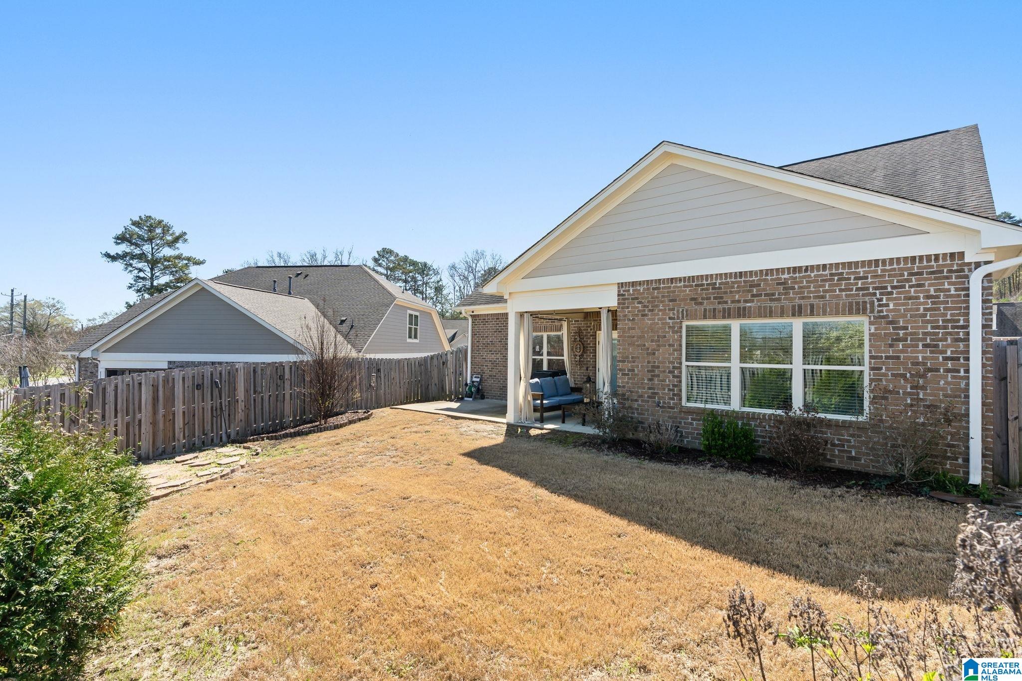 1355 WOODRIDGE PLACE