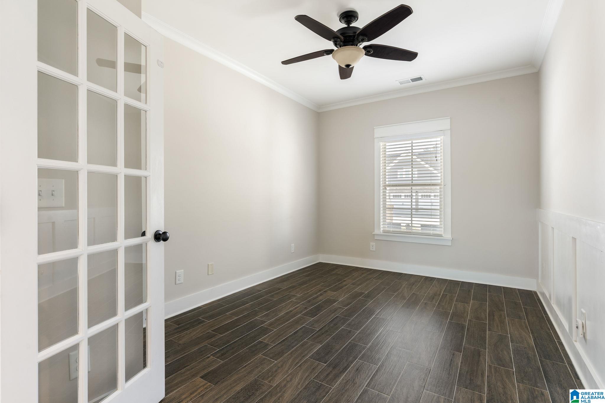 1355 WOODRIDGE PLACE