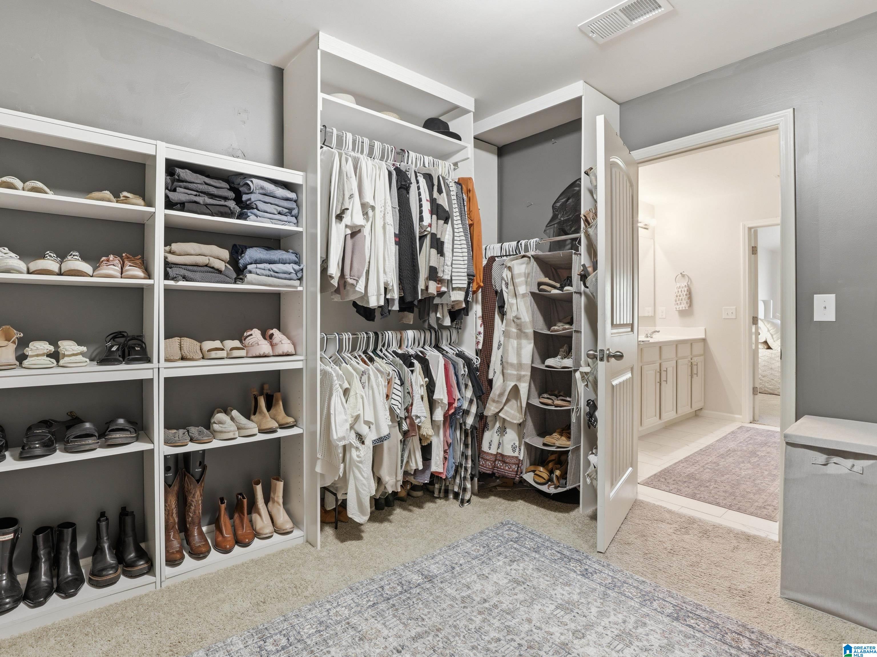 262 CHAPEL HILL TRAIL