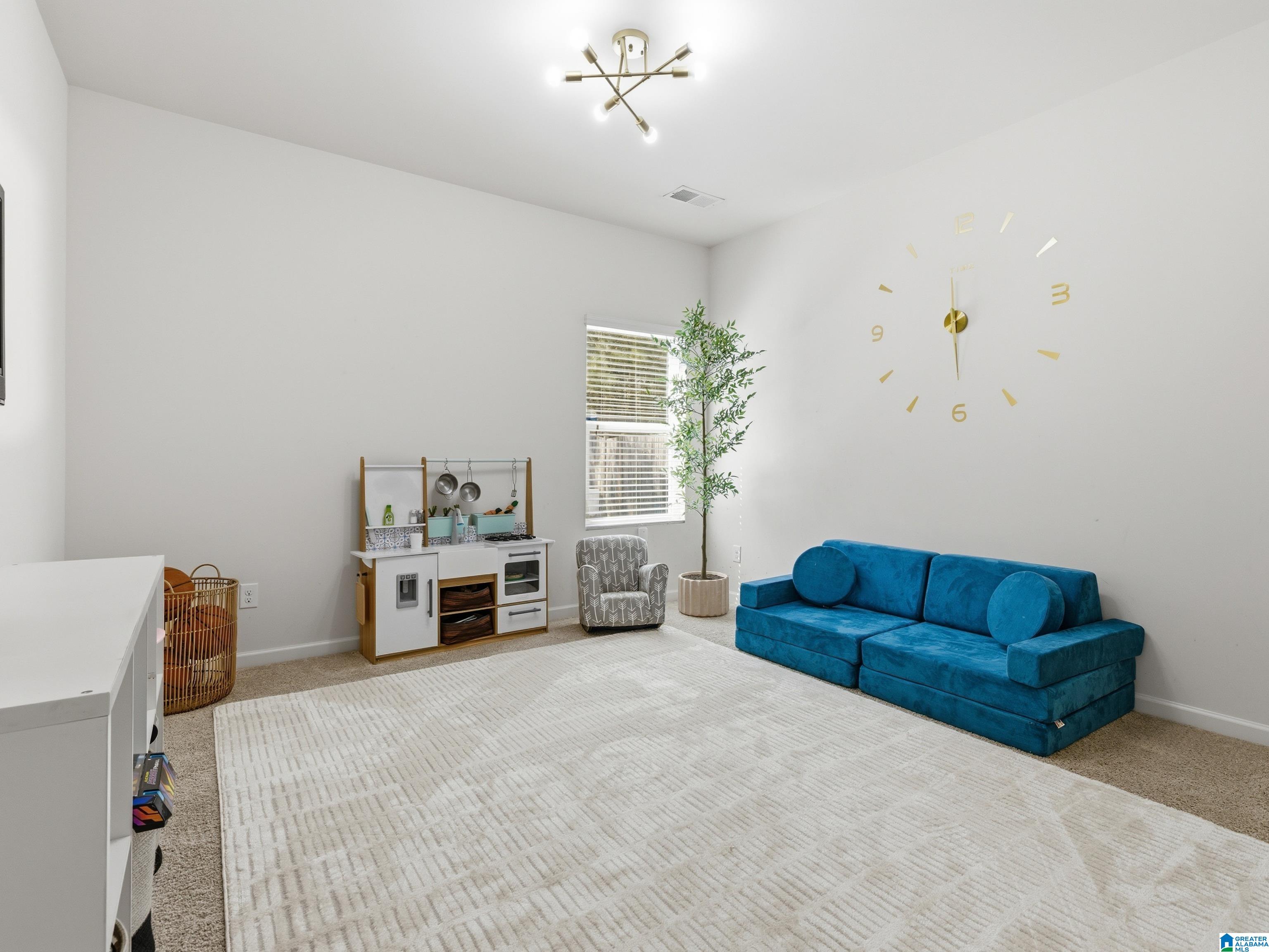262 CHAPEL HILL TRAIL