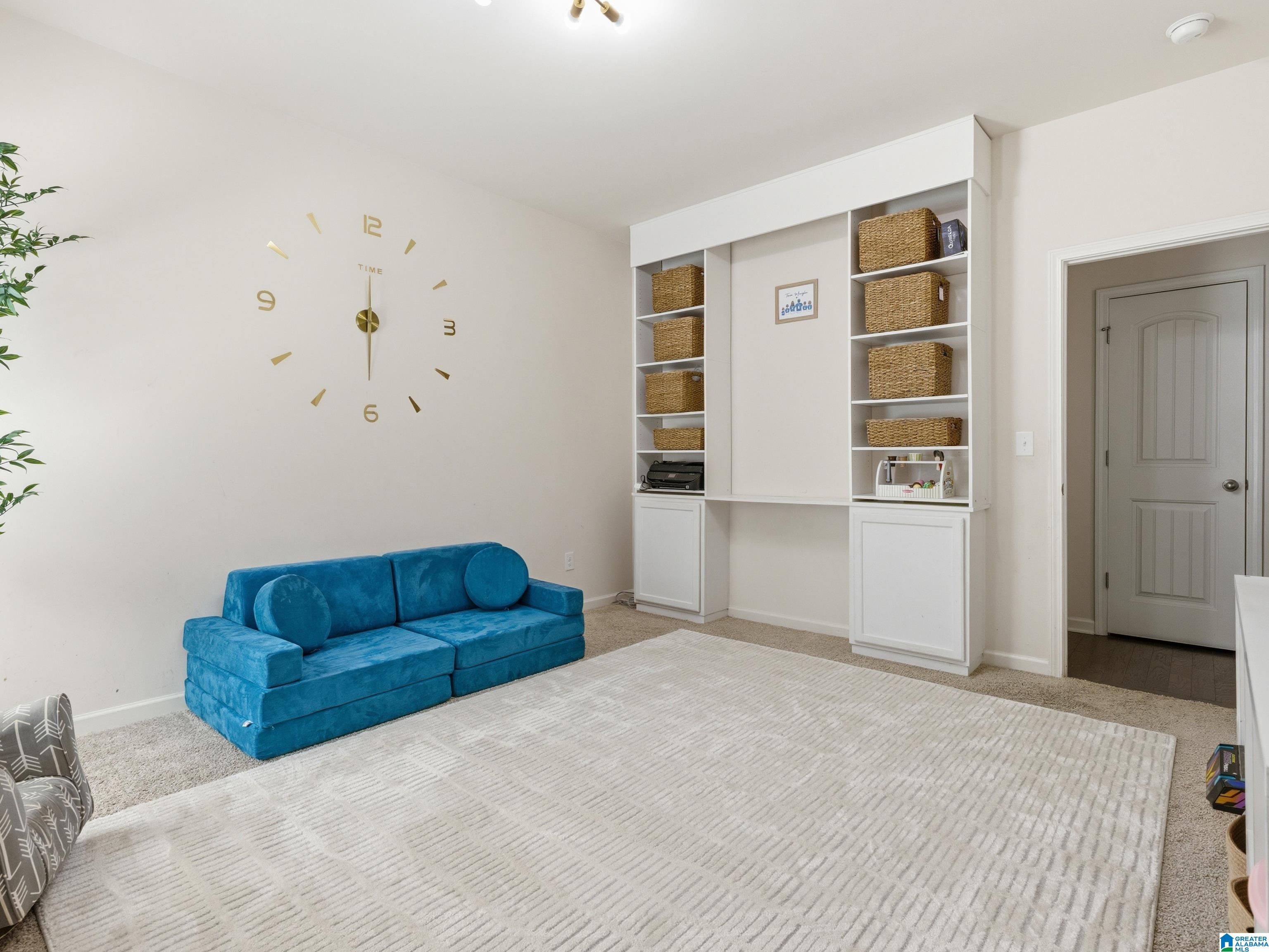 262 CHAPEL HILL TRAIL