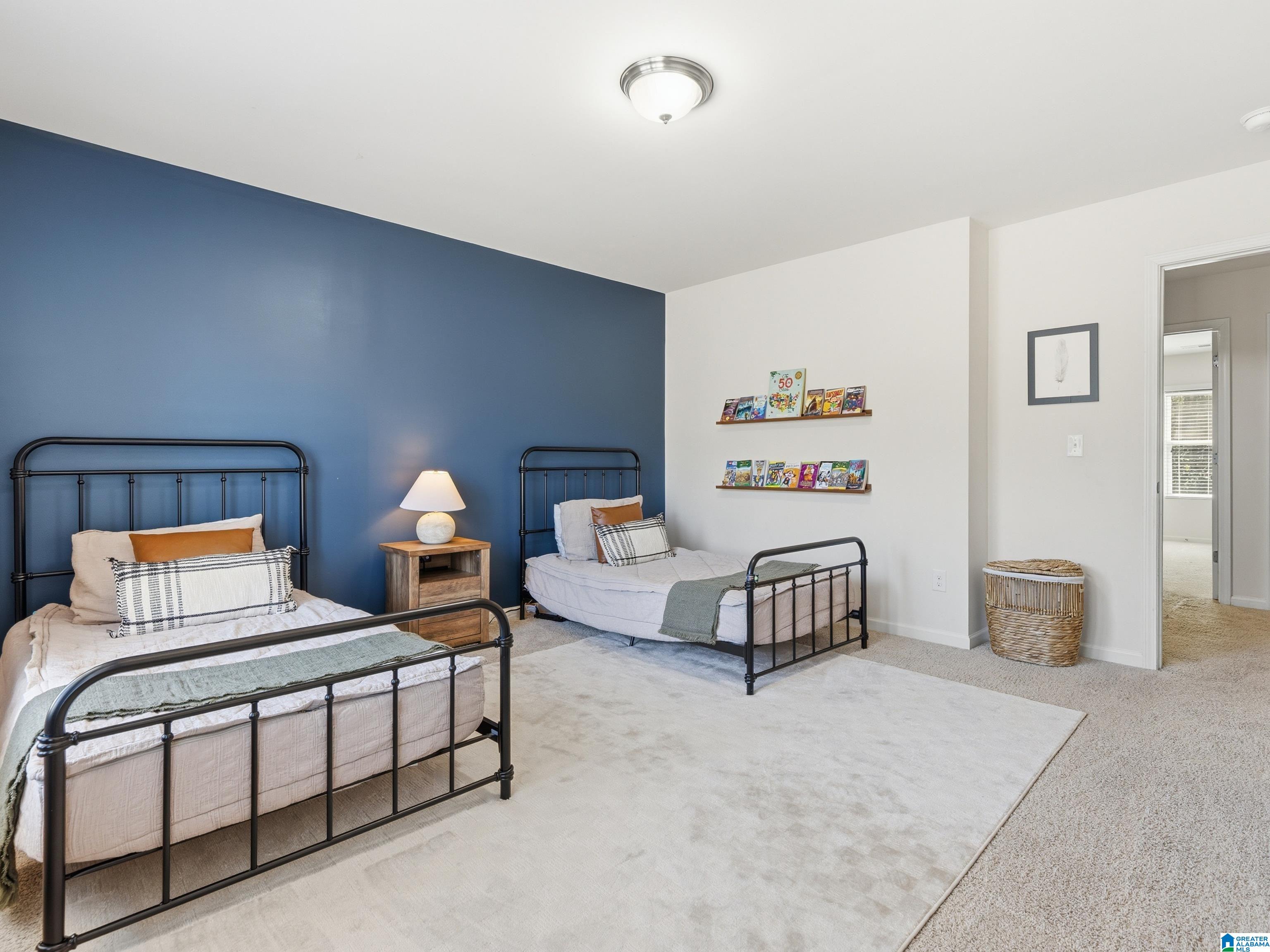 262 CHAPEL HILL TRAIL
