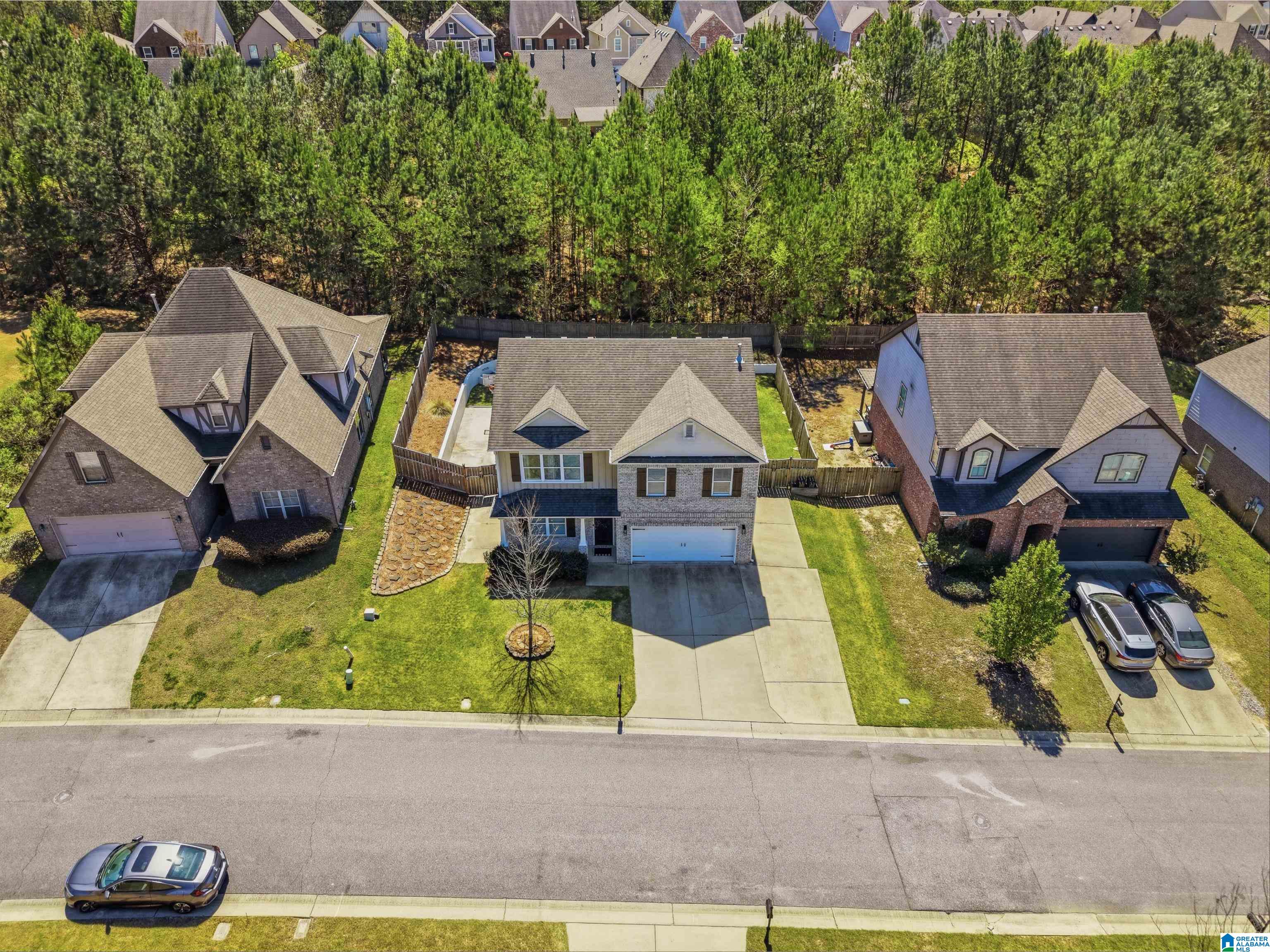 262 CHAPEL HILL TRAIL