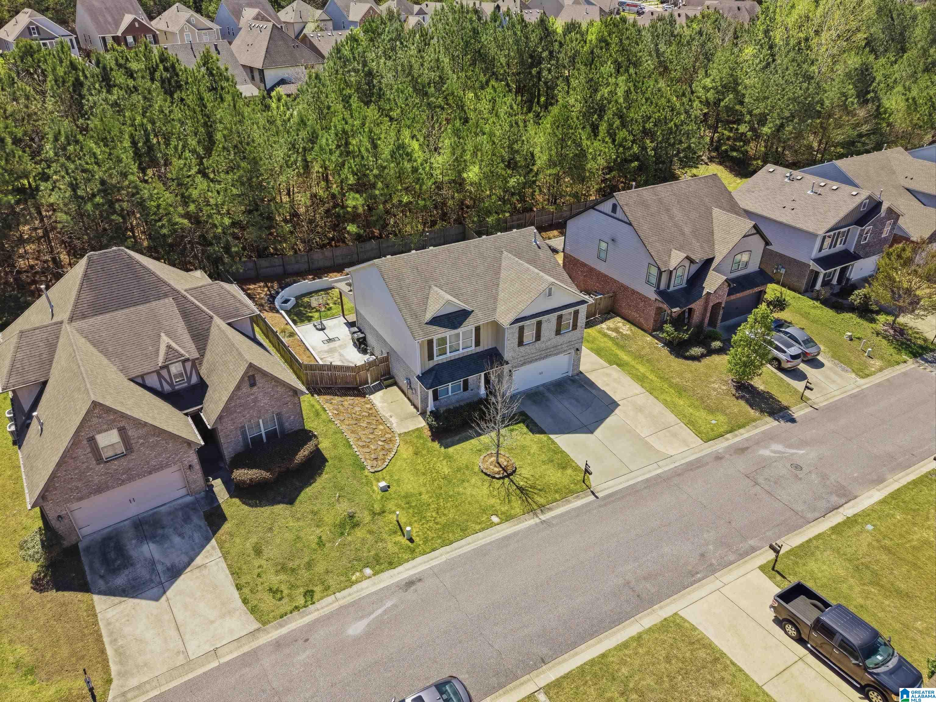 262 CHAPEL HILL TRAIL