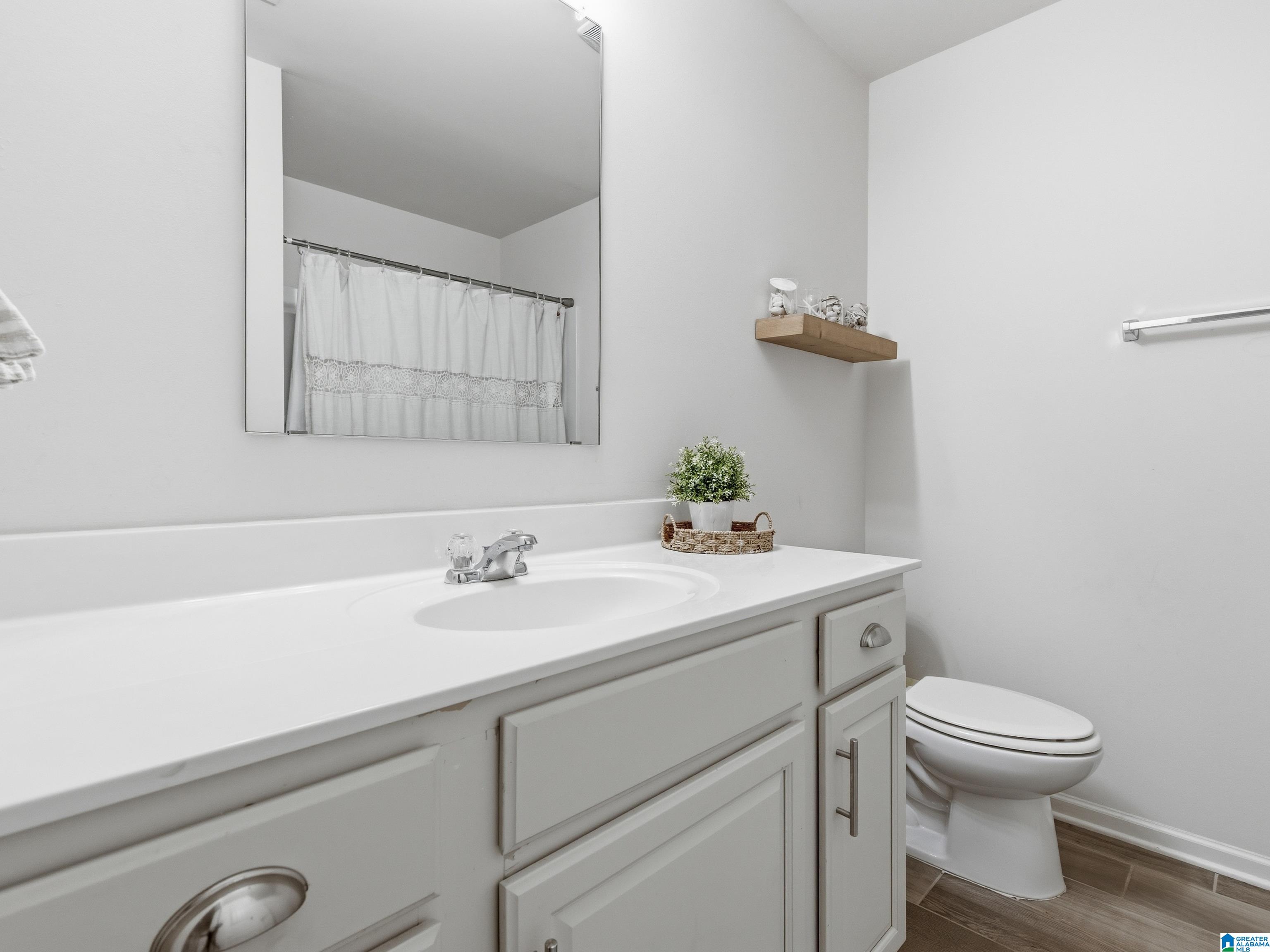 262 CHAPEL HILL TRAIL