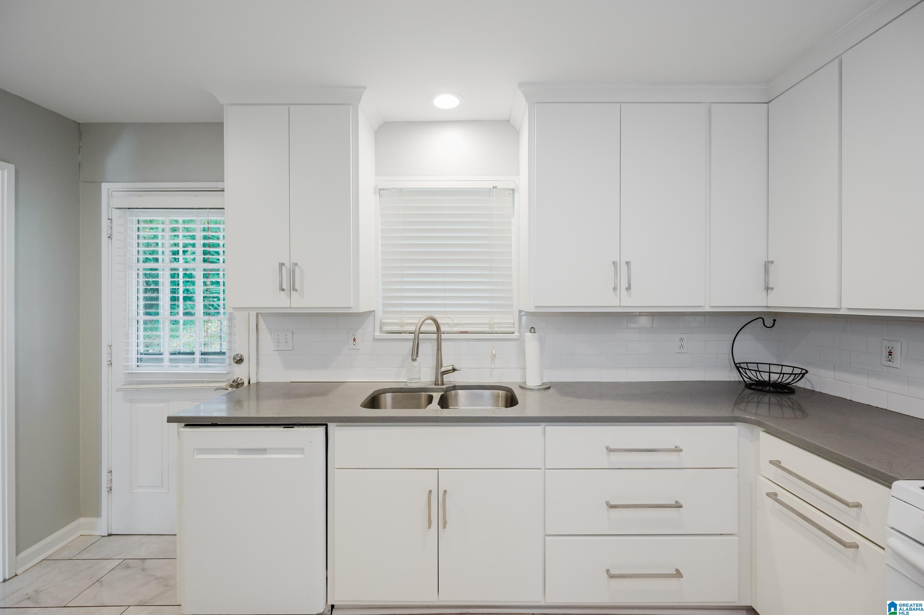 942 S 53RD STREET