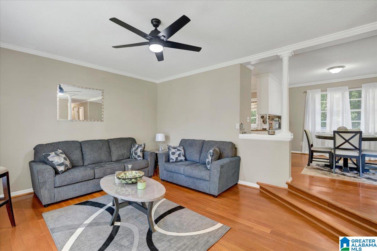 2048 WHITE POST ROAD