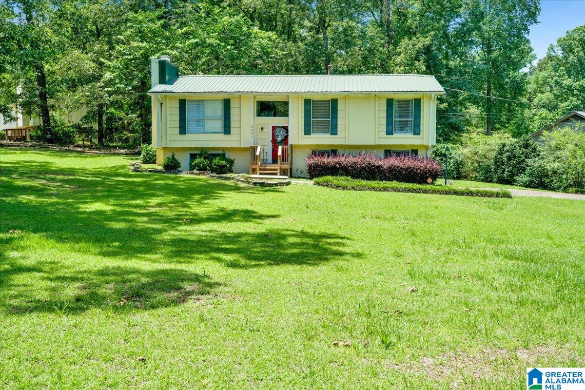 2048 WHITE POST ROAD