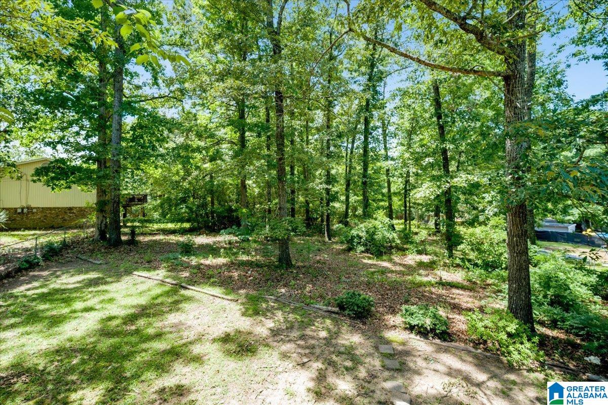 2048 WHITE POST ROAD