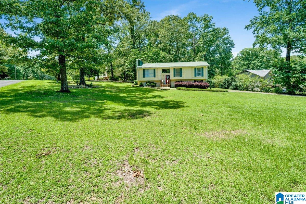 2048 WHITE POST ROAD