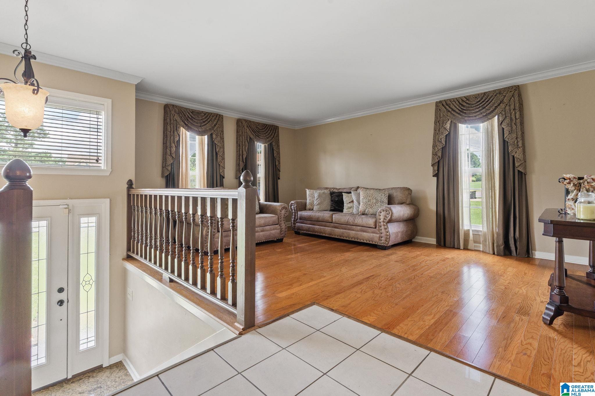 2013 LEOLA AVENUE