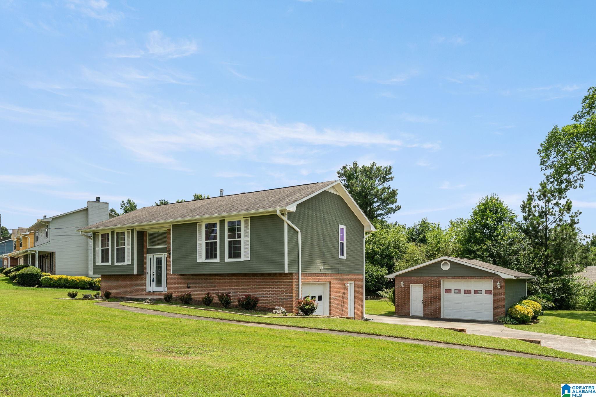 2013 LEOLA AVENUE
