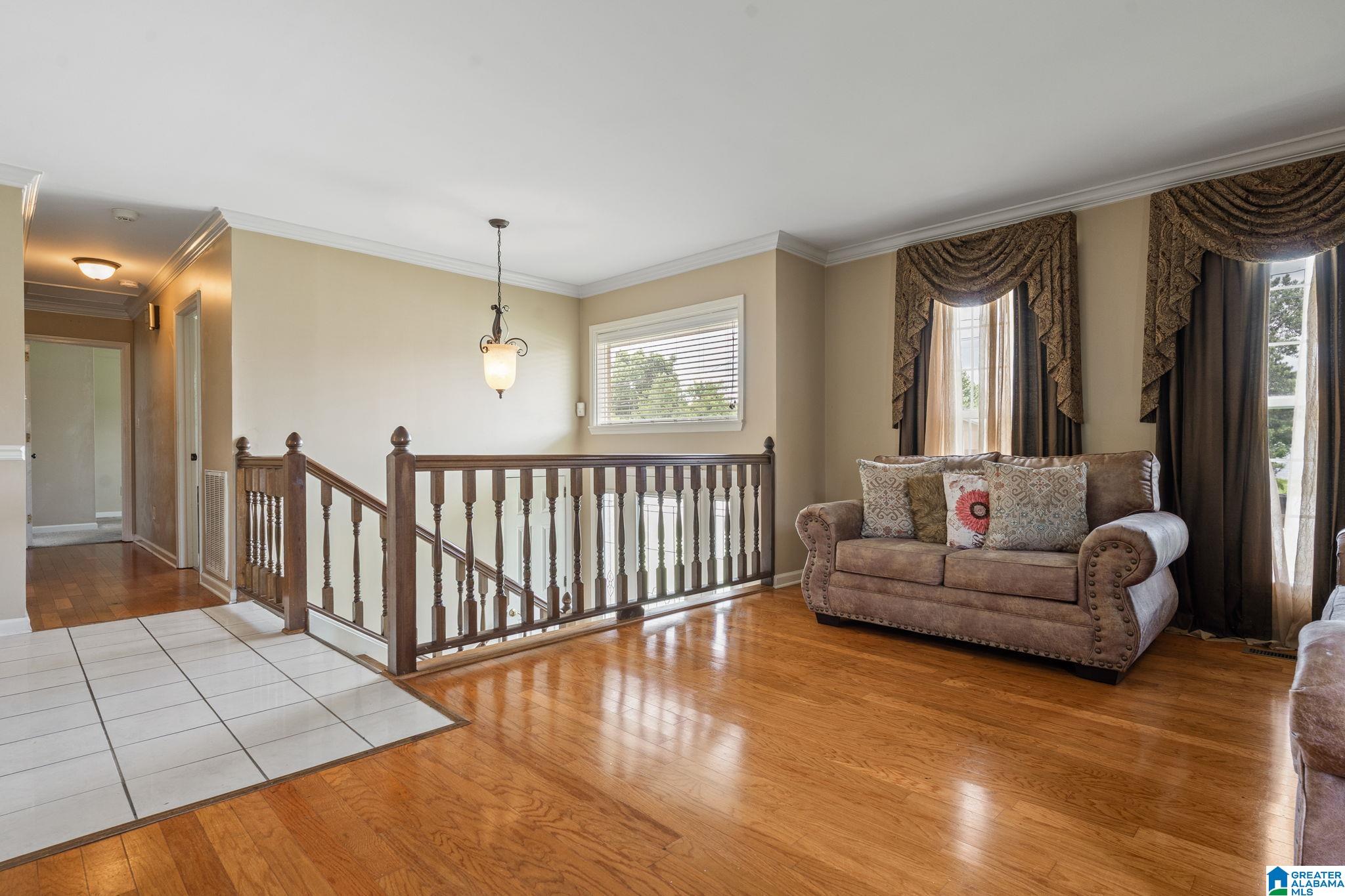 2013 LEOLA AVENUE