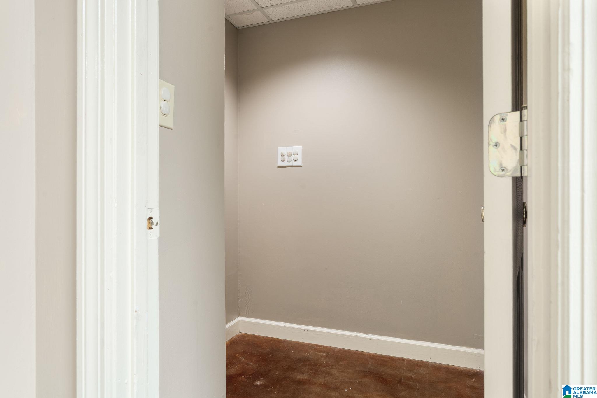 1513 CYPRESS COVE CIRCLE