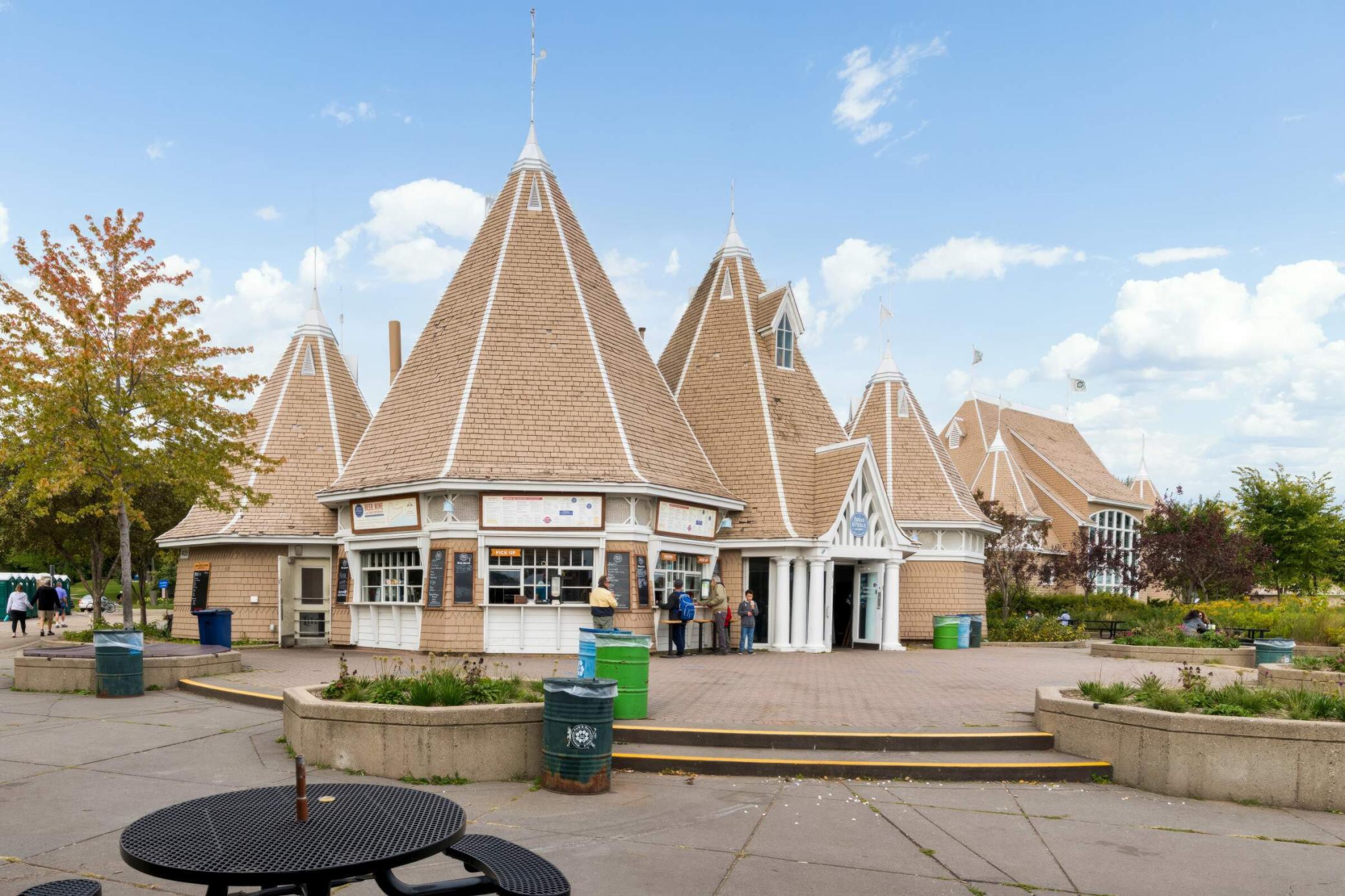 4307 Lyndale Avenue S