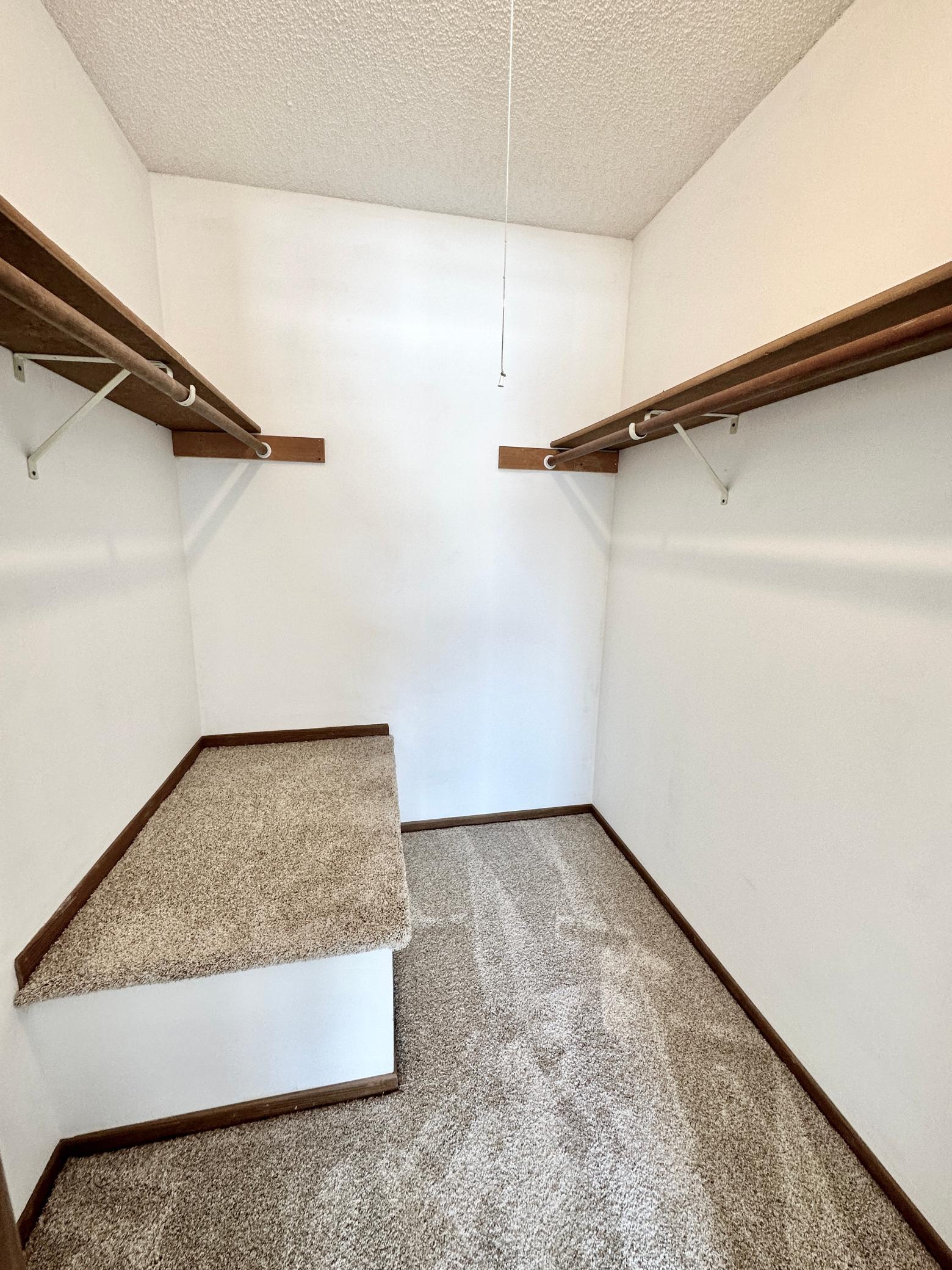 8983 Underwood Lane N