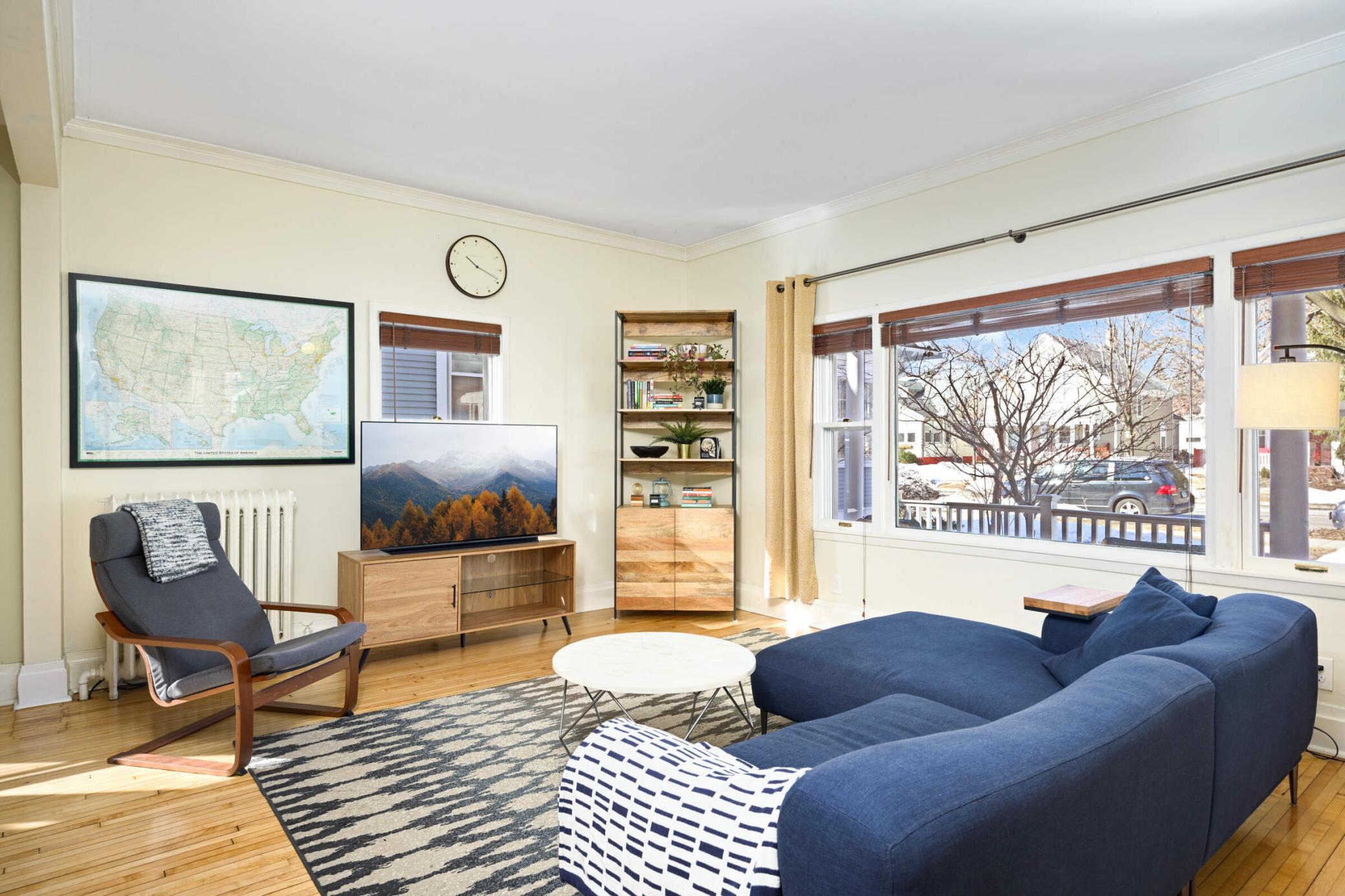 3925 Blaisdell Avenue