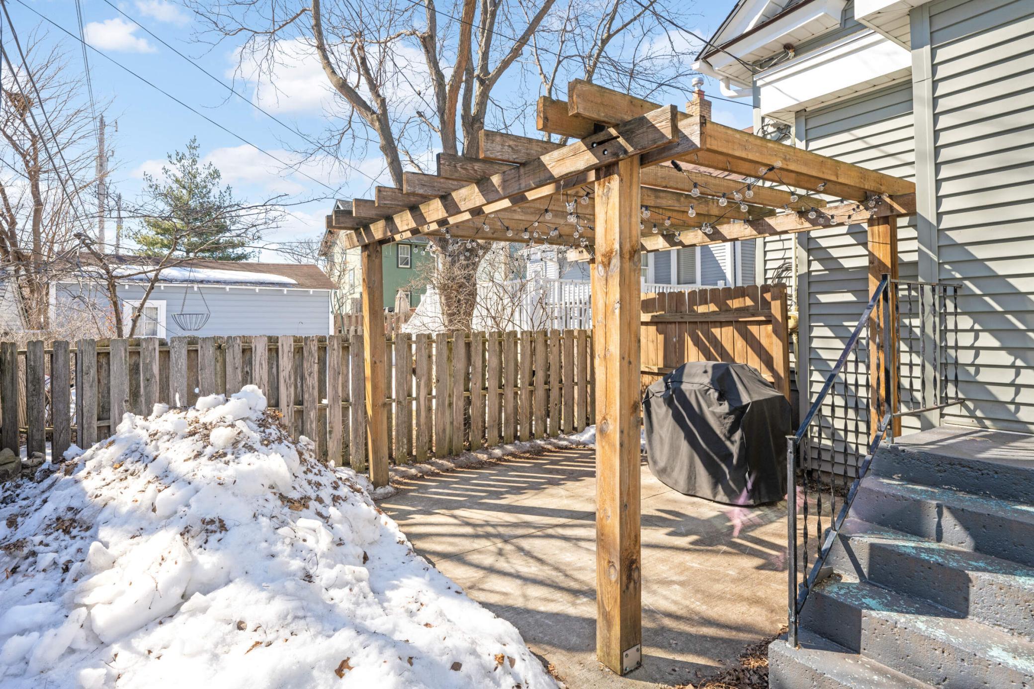 3925 Blaisdell Avenue