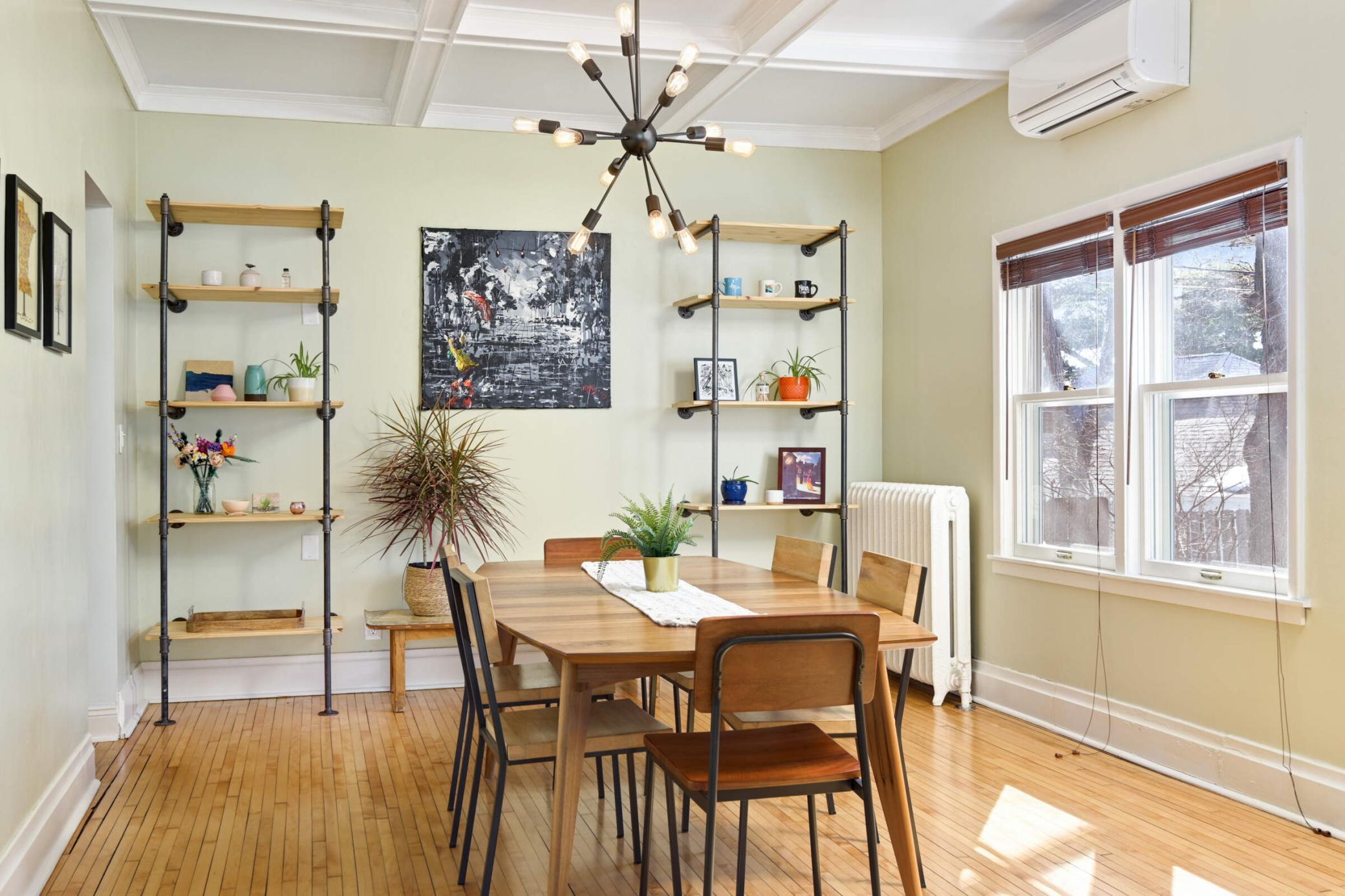 3925 Blaisdell Avenue