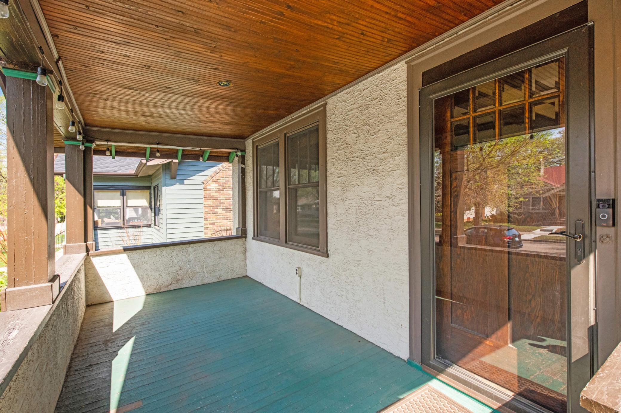 1725 Stanford Avenue