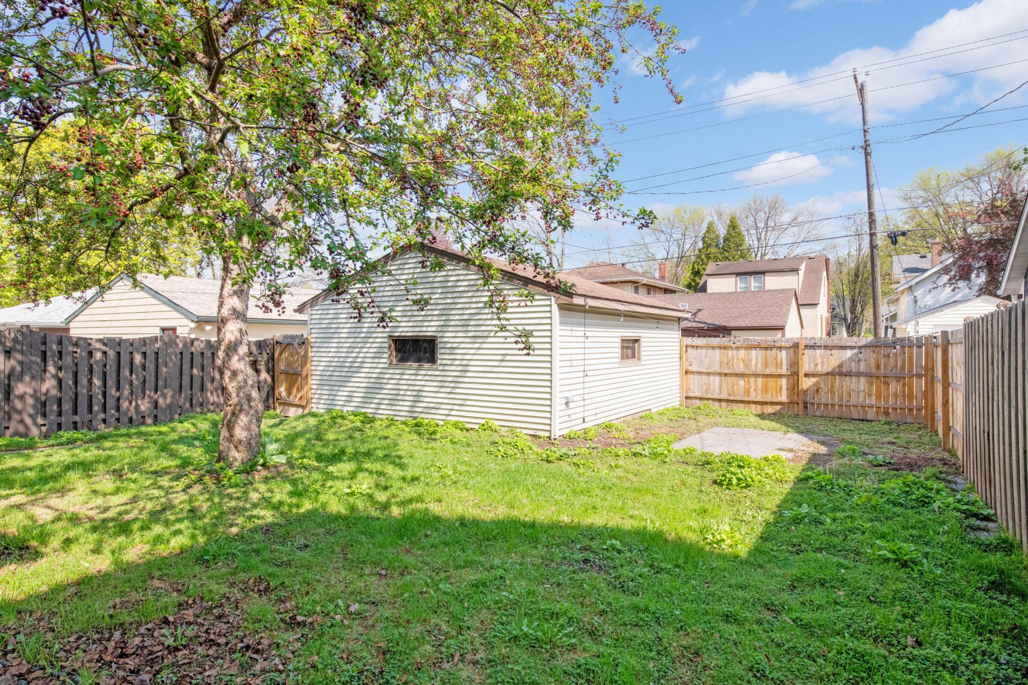 1725 Stanford Avenue