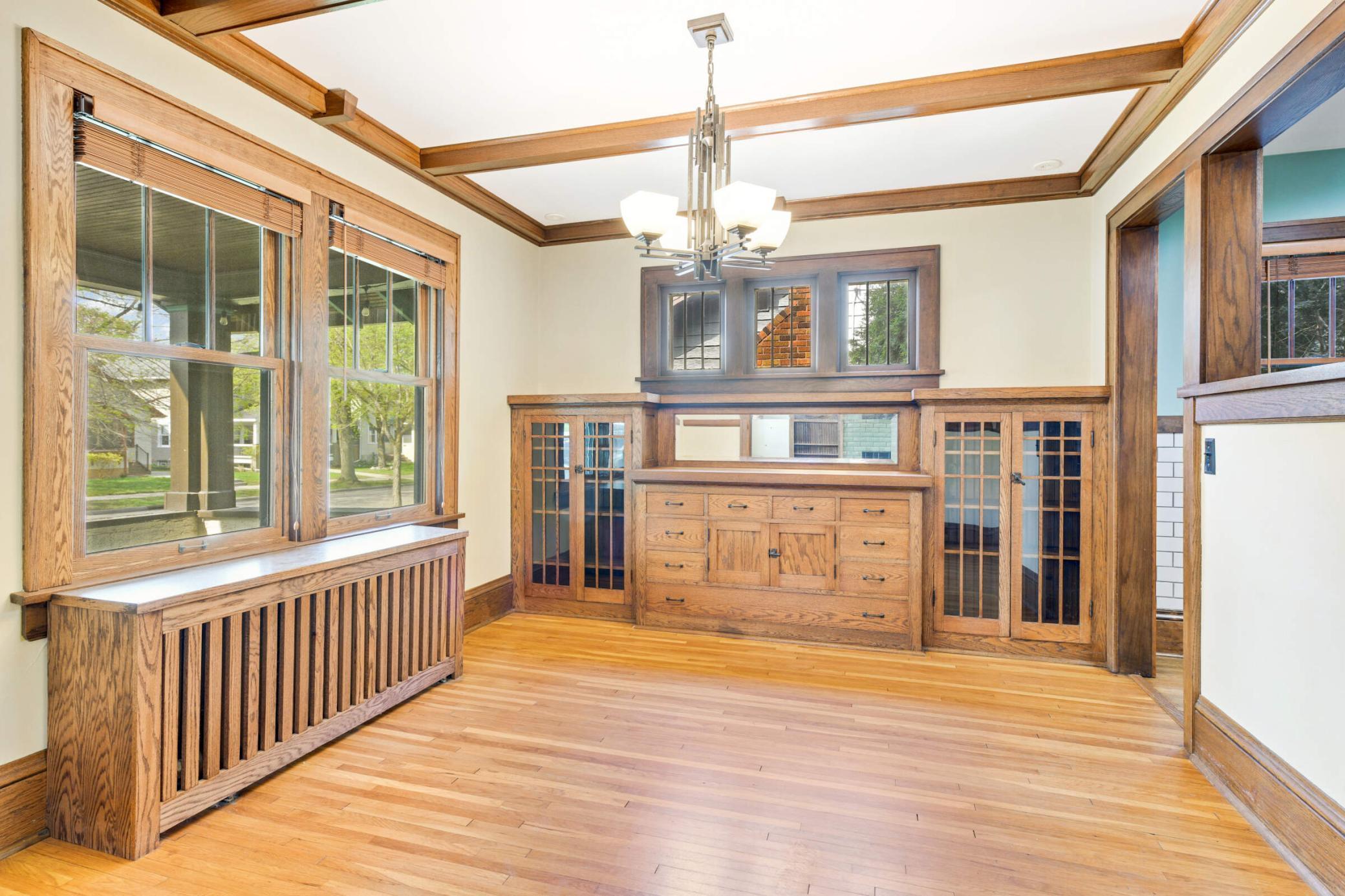 1725 Stanford Avenue