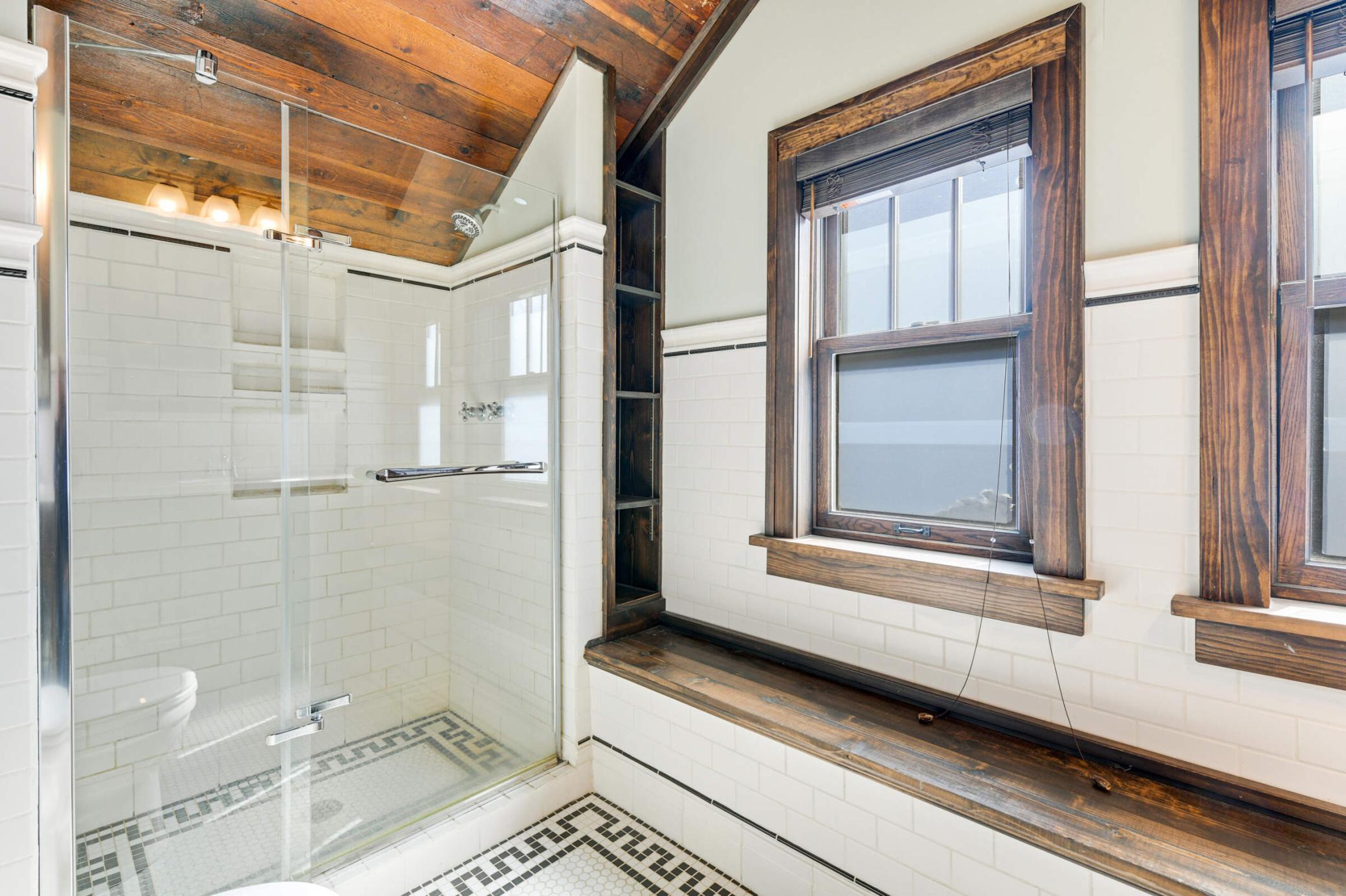 1725 Stanford Avenue